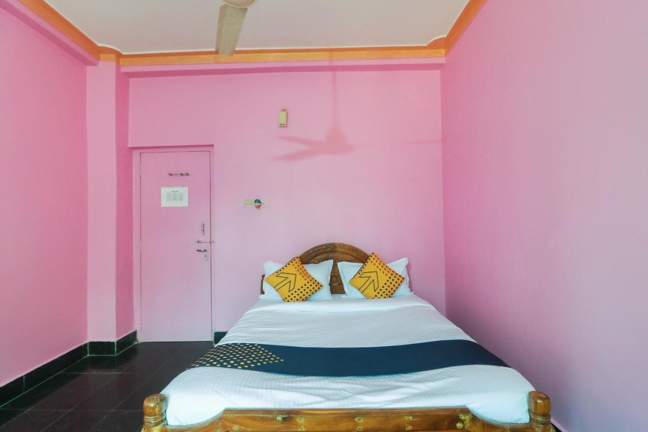 Spot On 65043 Hotel Kalinga Palace Kendrapara Εξωτερικό φωτογραφία