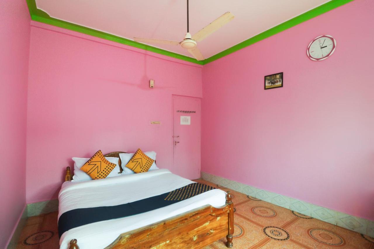 Spot On 65043 Hotel Kalinga Palace Kendrapara Εξωτερικό φωτογραφία